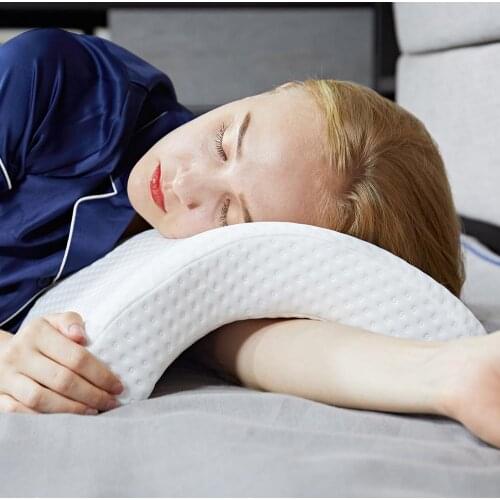 Lovers curved neck pillow memory foam cotton pillow sleep neck support hollow design orthopedic human pillow hand health care