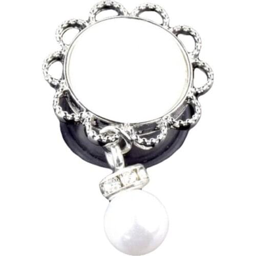 1Pc Lady Dangle Earrings Irregular Flower Faux Pearl Dangle Ear Tunnel Expander Plug Piercing Jewelry Gift Vintage women EarPlug