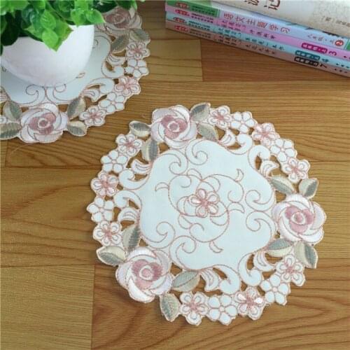 European Style Cup Mat Coffee Pad Mat Table Mat Disc Pad Heat Insulation Pad Vase Pad Tablecloth Christmas Wedding Decoration