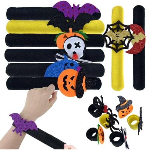 4pcs Halloween Bracelets Wristband Pumpkin Skull Rubber Ring Pop Circle Halloween Party Favors Kids Gift Party Decoration