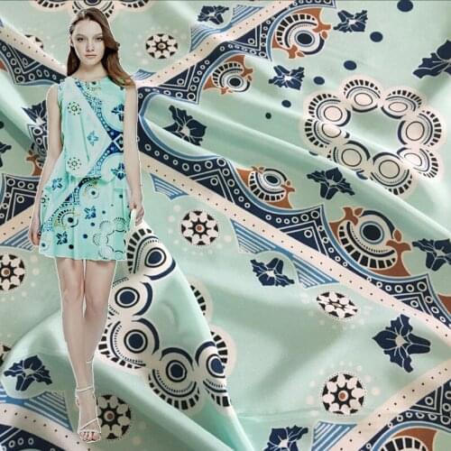 Real Silk Crepe-de-chine Real Silk Fabric British Style Popular Flower Type Shirt Dress Material/0.5m