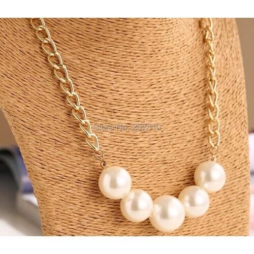 2020 women new type big perfectly round pearl chain chokers necklace & pendant gold-color good quality