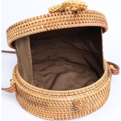 Vietnamese Akito Weaving Bag Retro Net Red Vine Make-up Bag Ins