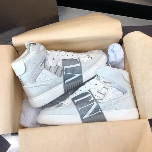 2020 Men Women Running Shoes Comfortably breathable crossover strap Sport Shoes Allmatch Leisure Fashion Sneakers