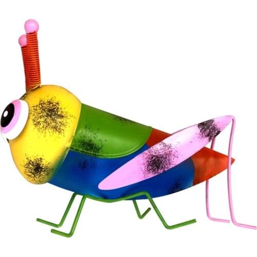 Metal Yard Art Garden Statues Wall Hanging Iron Locust Animal Sculpture Decoration Outdoor Courtyard Lawn Decoration