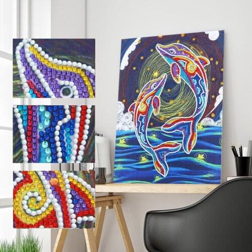 DIY 5D Diamond Painting Kit Luminous Drill Art for Adults Crystal Rhinestone Diamond Embroidery Paintings with Diamond for Decor