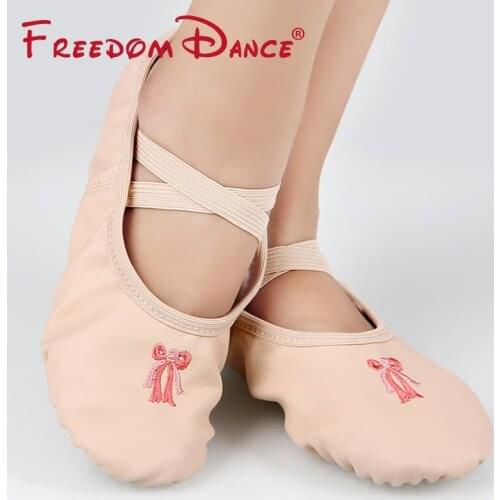 Children Leather Ballet Dance Shoes Athletic Dance Shoes Soft Ballet Slipper Ballet Pointe Dancing Shoes Yoga Fitness Shoes