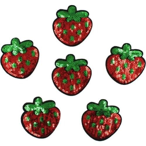 10pcs/lot Sequined Strawberry Stickers Coats Jeans Pants Sewing Appliqued Iron on Clothes Motif Badge Bags Coats Sewing Patches