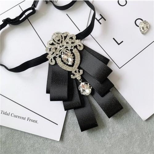 Korean Fabric Bow Tie Brooch Rhinestone Bowtie Neckties Suit Shirt Collar Luxulry Jewelry Wedding Gifts for Men Accessories