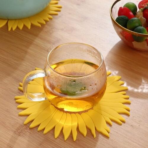 Round Heat Resistant Silicone Cup Mat Pad Sunflower Drink Coaster Non Slip Insulation Pot Holder Table Placemat for Kitchen