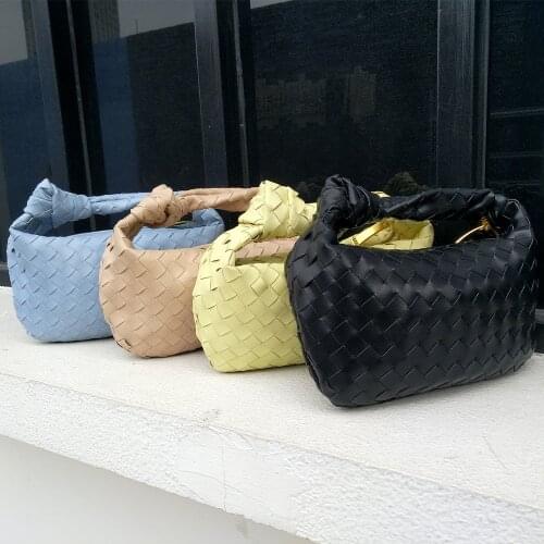 2021 New Spring Weaving Soft Bucket Womens Bag Fashion One Shoulder Portable Korean Version Fresh And Sweet