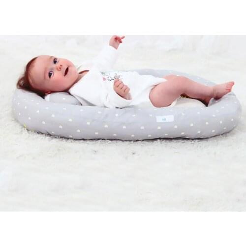 Dismountable Toddler Size Baby Sleep Nest Bed Portable Crib Cotton Twill Fabric Filled with Polyester Cushion for Newborn