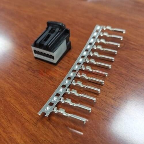 5pcs/lot 12Pin Car SYNC2 multimedia box plug connector with terminals For Ford Mondeo