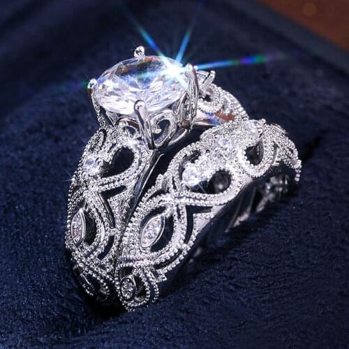 USTAR 2pcs/set Hollow-out Carving Heart Rings for women Lovers jewelry 9mm Cubic Zirconia finger rings female anel bijoux