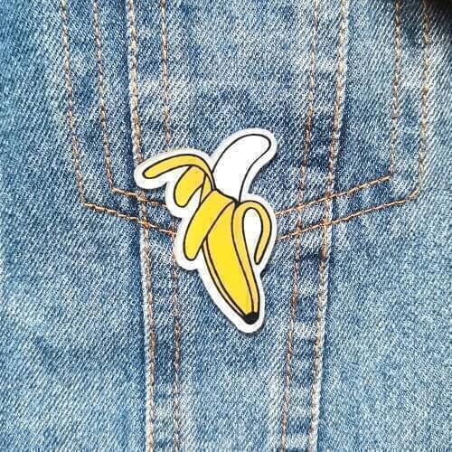Beautiful Brooches For Women Cute Banana Lapel Pins Vintage Fruit Acrylic Badges Clothes Accessories Jewelry Gift