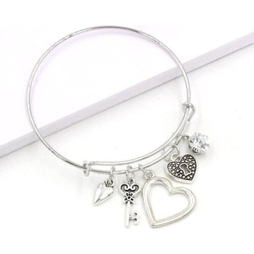 Lock Key Charm Bracelets For Women Adjustable Expandable Wire Bangle Bracelet Jewelry Valentines Day Gifts Pulsera
