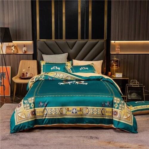 2021 Luxury Velvet Digital Print Bedding Set For Wedding Flannel Duvet Cover Flat Sheet Pillowcases Winter Fleece 4/6Pcs