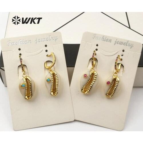 WT-E538 Cowrie Shell Earring Jewelry White&Gold Color Cowrie With CZ Charm Fashion Earring Women Natural Sea Shell Earring