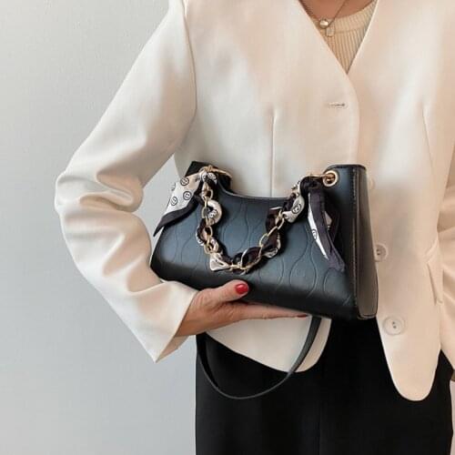Famale Rhombus Shoulder Bags Lady Silk Scarf Chain Designer Crossbody Bag Luxury Saddle Pack Handbag Woman Evening Satchels
