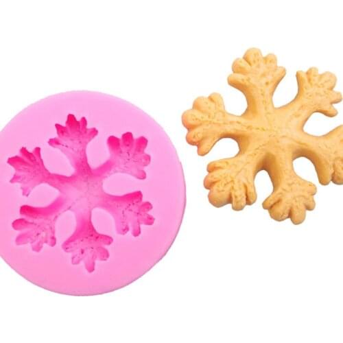 Snowflake Snow Flake Chocolate Candy 3D Silicone Mold Cartoon Figre Soap Sugar Craft Christmas Cake Decoration tools F0693