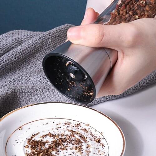 Manual seasoning grinder, black pepper, pepper and other seasoning bottles, glass seasoning tank