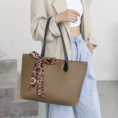 Fashion Handbags for Women 2020 Designer Luxury Tote Bag for Women Trend Casual Tote Bags Oxford Shoulder Bag Womens Bag