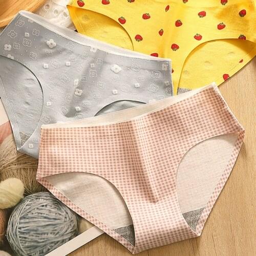BZEL Cute Strawberry Womens Panties Breathable Seamless Underwear Plaid Cotton Briefs Female Mid Waist Underpants Cozy Lingerie