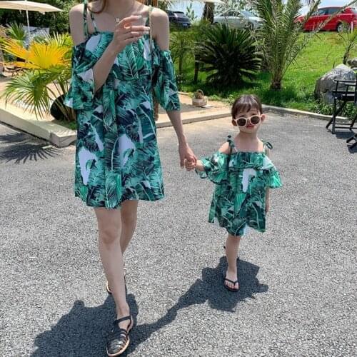 2021 Summer Mother Daughter Suspenders Mom Baby Mommy and Me Beach Sleevless Chiffon Dress Girls Women Family Matching Outfits