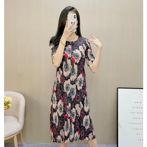 HOT SELLING Miyake Fold print o-neck short sleeve dress IN STOCK