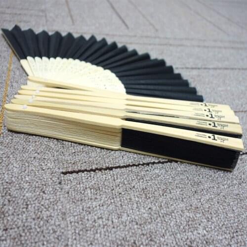 Free shipping 50pcs/lot Personalized Bride & Grooms Name & Date Silk Wedding Hand Fan with Organza Gift Bags in 5colors