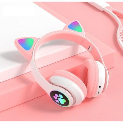 Cute Cat Bluetooth Mic Can Control LED Kid Girl Stereo Bass Music Helmet Gift Flash Light Wireless Headphone for Smart Phone