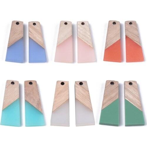50pcs Resin & Wood Pendants Trapezoid Mixed Color 30x12x3mm, Hole: 2mm