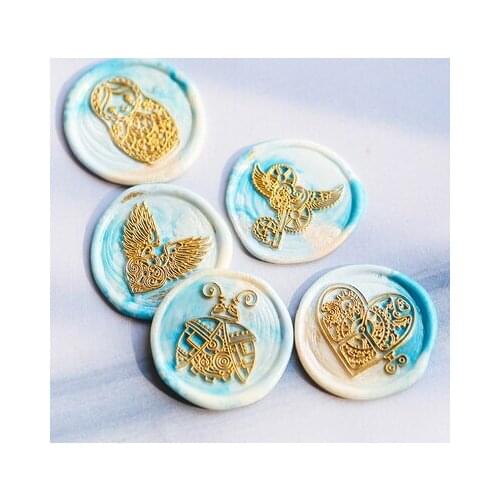 Steampunk hand account seal gift DIY gift decoration retro mechanical clockwork seal copper head gift