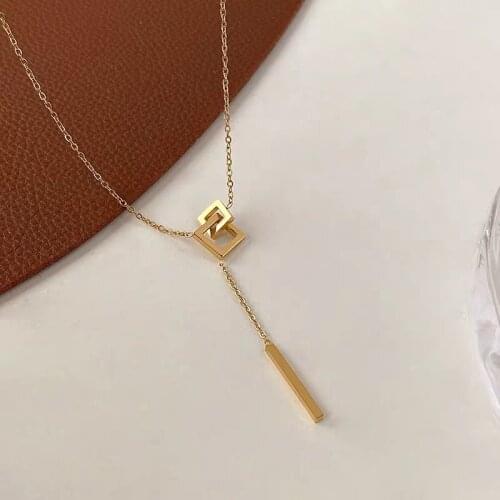 Elegant Geometry Hollow Titanium Steel Pendant Necklace Simple Fashion Minority Personality Crossed Square Clavicle Chain