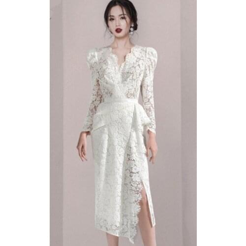 Runway Fashion Spring Women Lace Vintage Elegant Sexy V-Neck Puff Sleeve Ruffles Bodycon Split White Party Midi Dress Vestidos