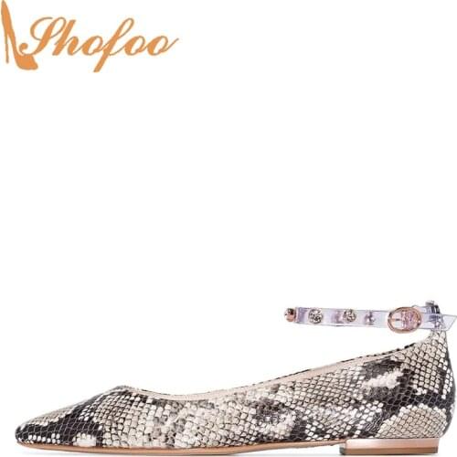 Snakeskin Texture Pointed Toe Crystal Clear Ankle Strap Flats Woman Buckle Large Size 11 15 Ladies Fashion Office Shoes Shofoo