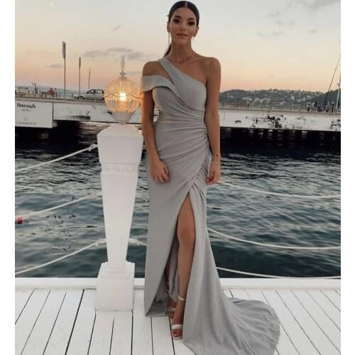 Elegant Long One Shoulder Mermaid Evening Dresses with Slit Sweep Train Zipper Back Abendkleider Robes De Soirée for Women