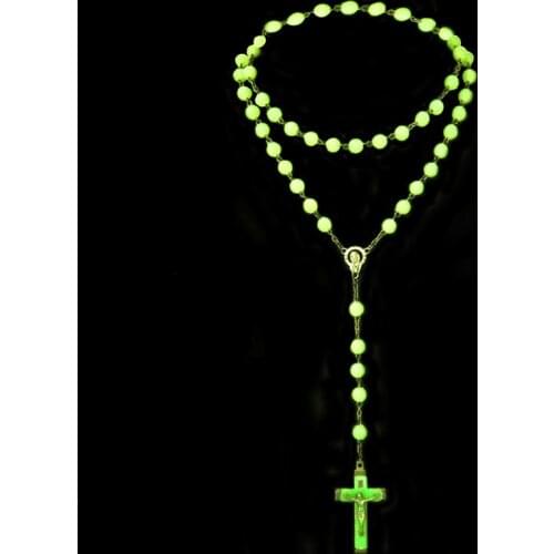 Trendy Glow In Dark Rosary Beads Luminous Noctilucent Cross Necklace for Women and Men Catholicism Religious Party Jewelry Gift