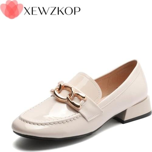 Womens Shoes Flats Loafers Ladies Fashion Leather Brand Sneakers Womens Designer Flat Ladies Shoes Woman Luxury Female Footwear