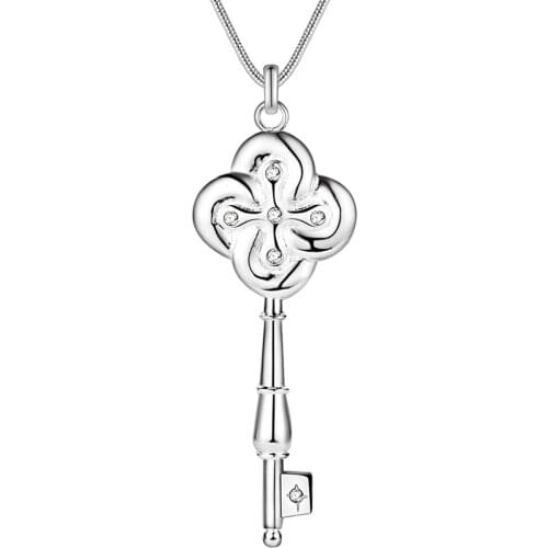 Lucky Charm Silver Color Pendants For Women Jewelry Necklace Lady Accessories Fashion Jewelry Pendant Breathtaking Key AN259