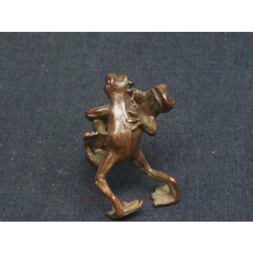 YIZHU CULTUER ART Collection Old China Bronze Carving Lovely Frog Statue Pendant Family Decoration Gift
