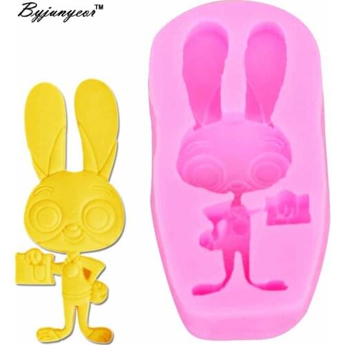 Byjunyeor Cartoon Rabbit UV Resin Silicone Mold Fondant Chocolate Candy Lollipop Crystal Epoxy Soft Clay Bake Tools m711