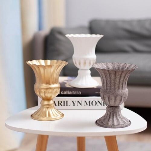 Vintage Wrought Iron Flowerpot Dried Flower Plant Flower Arrangement Vase Multicolor Dried Flower Wedding Decoration Vase