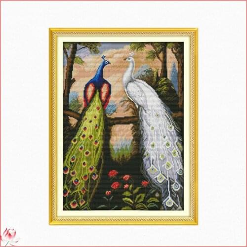 Beautiful Peacock Pattern Cross Stitch Kit 14ct 11ct Animal Embroidery Set DIY Handmade Sewing Needlework Gift Home Decoration