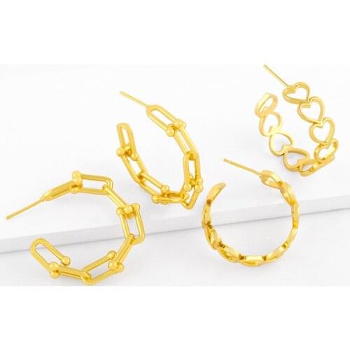 FLOLA Gold Curb Link Chain Hoop Earrings For Women Polished Fashion Heart Earrings Wholesale Minimalist Jewelry Gifts ersw87