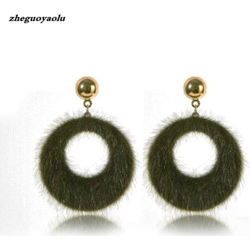 Korean Temperament Round Plush Earrings Super Fairy Ball Hollow Earrings Cute Hairy Earrings Boho Earrings