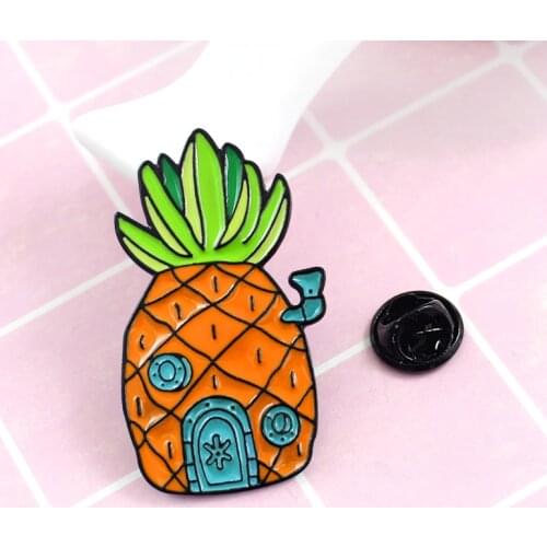 Pineapple Shape Brooch House Of Sponge Of Bob Best Gift For Friend In Summer Vacation Cartoon Pins Personality Creative Brooch