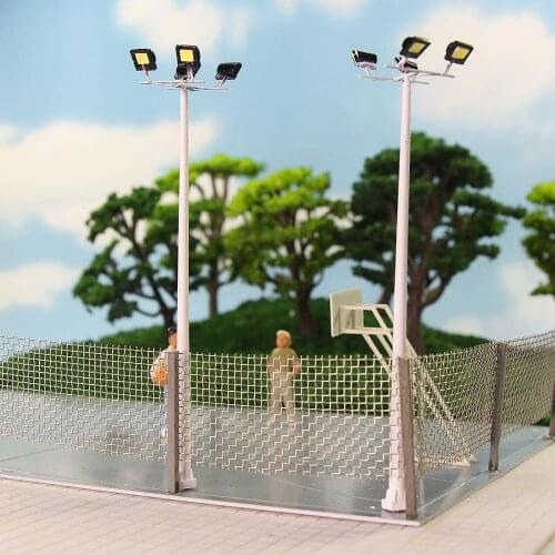4pcs 1:87 1:150 Playground Street Lights HO N Scale Plaza Lamppost Bright White 4-Leds LSL13 Model Railway