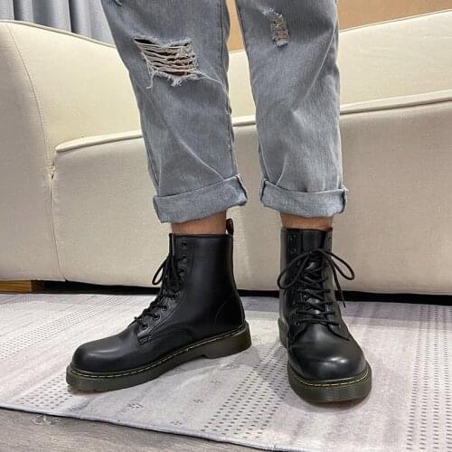 Fashion Black Boots Couple Shoes Lace Up Unisex Martion Boots PU Leather Warm Lace Up Platform Boots Soft Plush Women Shoes