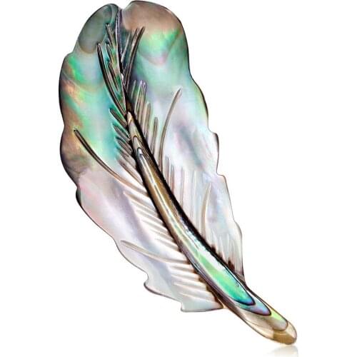 Shell pin Europe and the United States temperament joker feathers corsage, Dan embellish factory direct sale spot